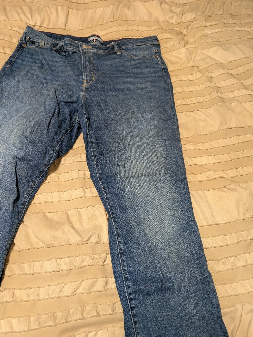 Tommy Hilfiger Women's High-Rise Blue Denim Jeans